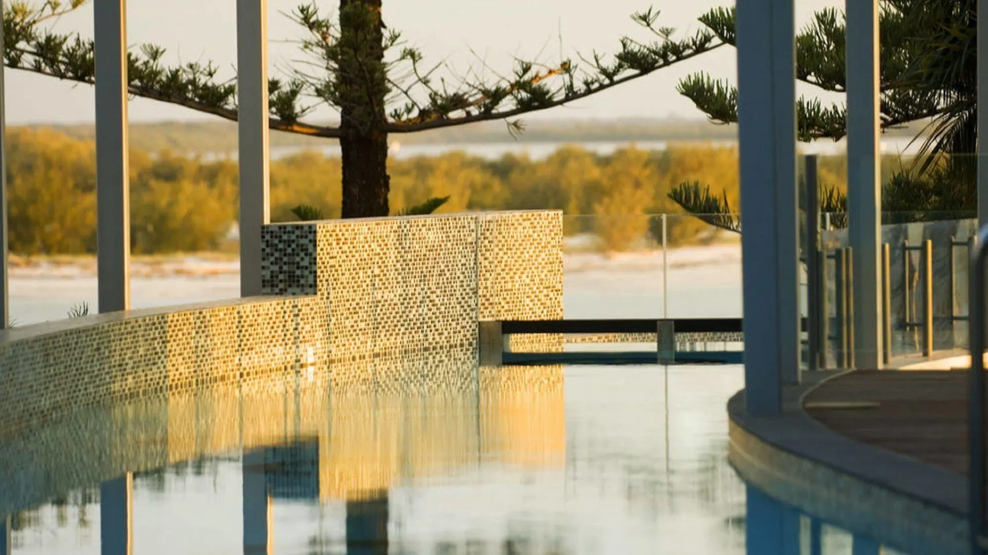 *****  Rumba Beach Resort Caloundra Australia