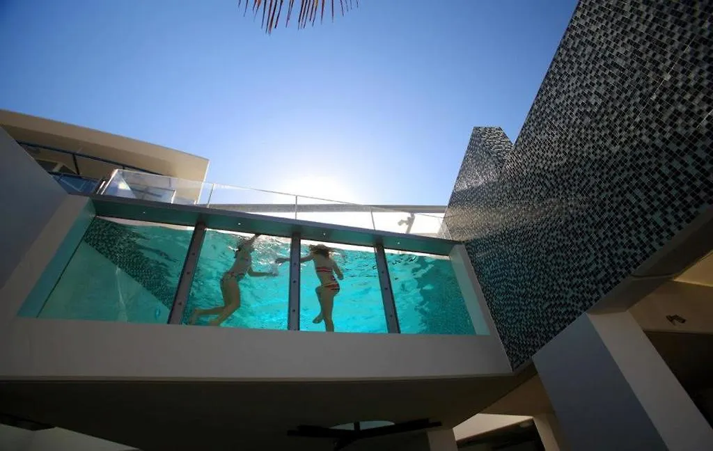 Rumba Beach Resort Caloundra 5*,  Australia
