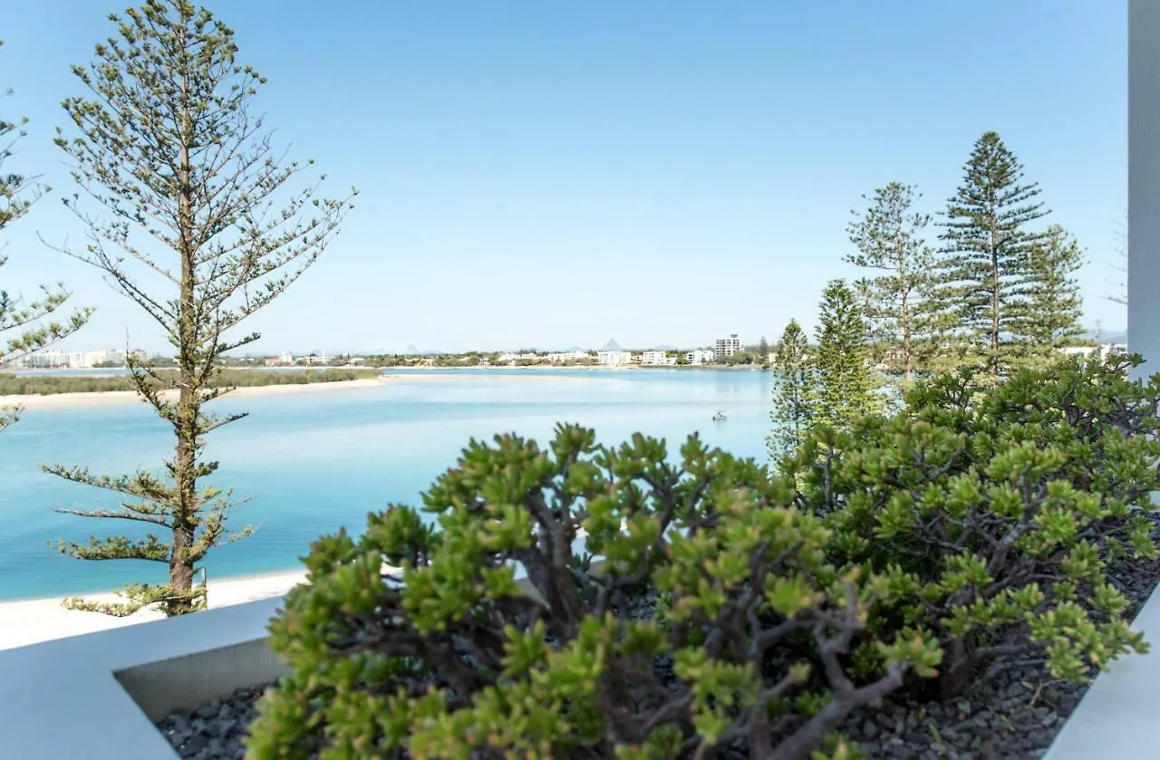 Rumba Beach Resort Caloundra 5*,