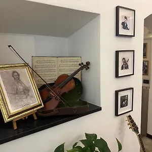 ** Hotel Red And Blues Music Italia